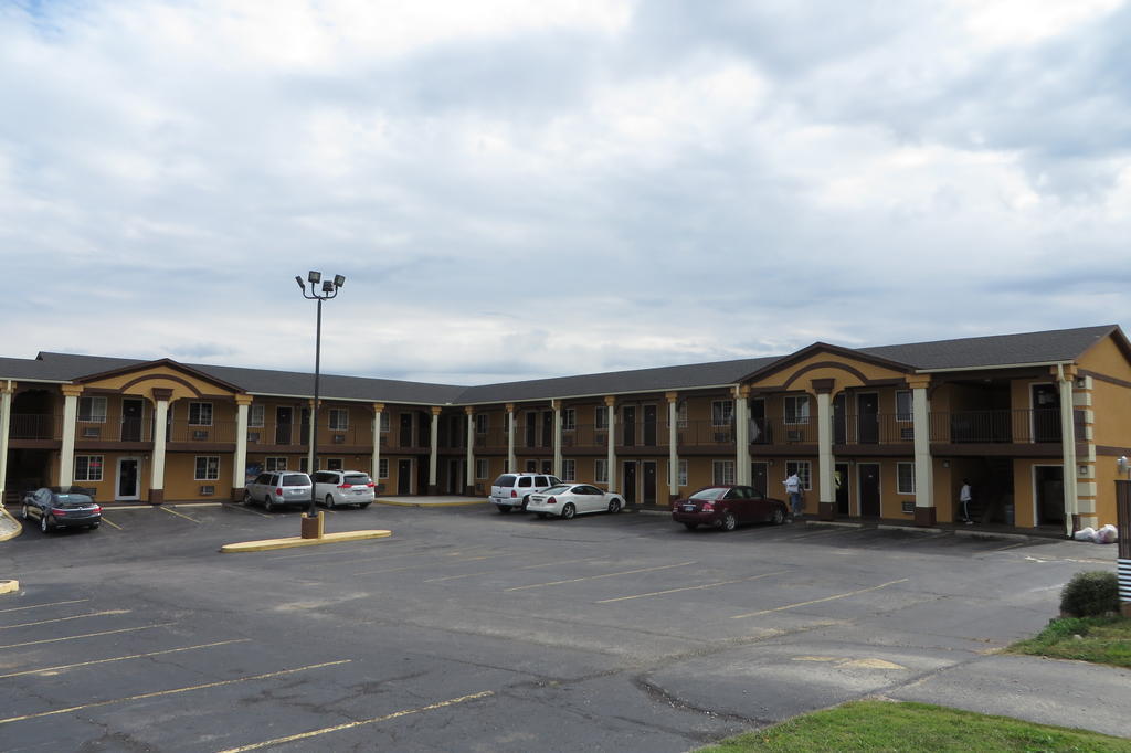 Economy Inn & Suites Joplin Kültér fotó