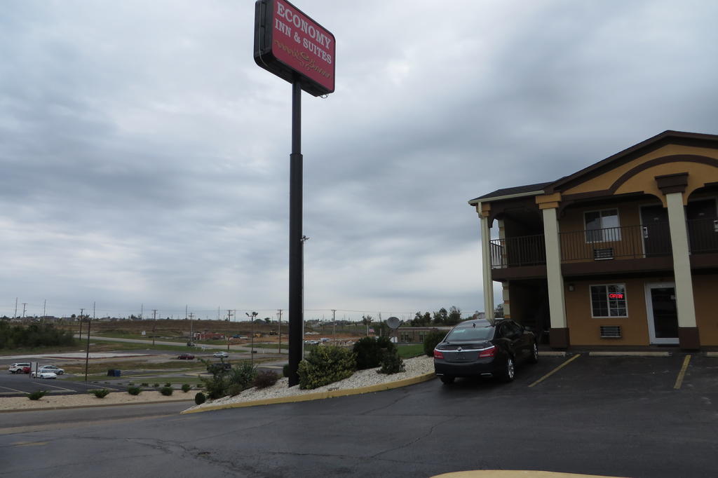 Economy Inn & Suites Joplin Kültér fotó